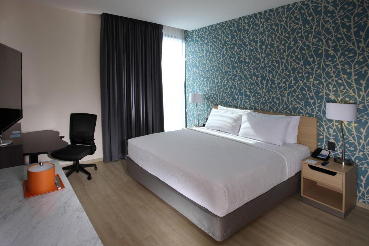 Fairfield Inn & Suites By Marriott Mexico City Vallejo Hotel