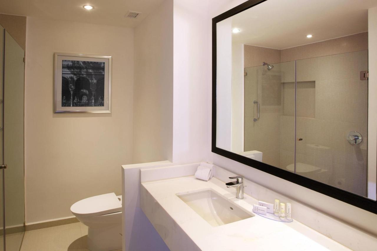 Hotel Fairfield Inn & Suites By Marriott Mexico City Vallejo