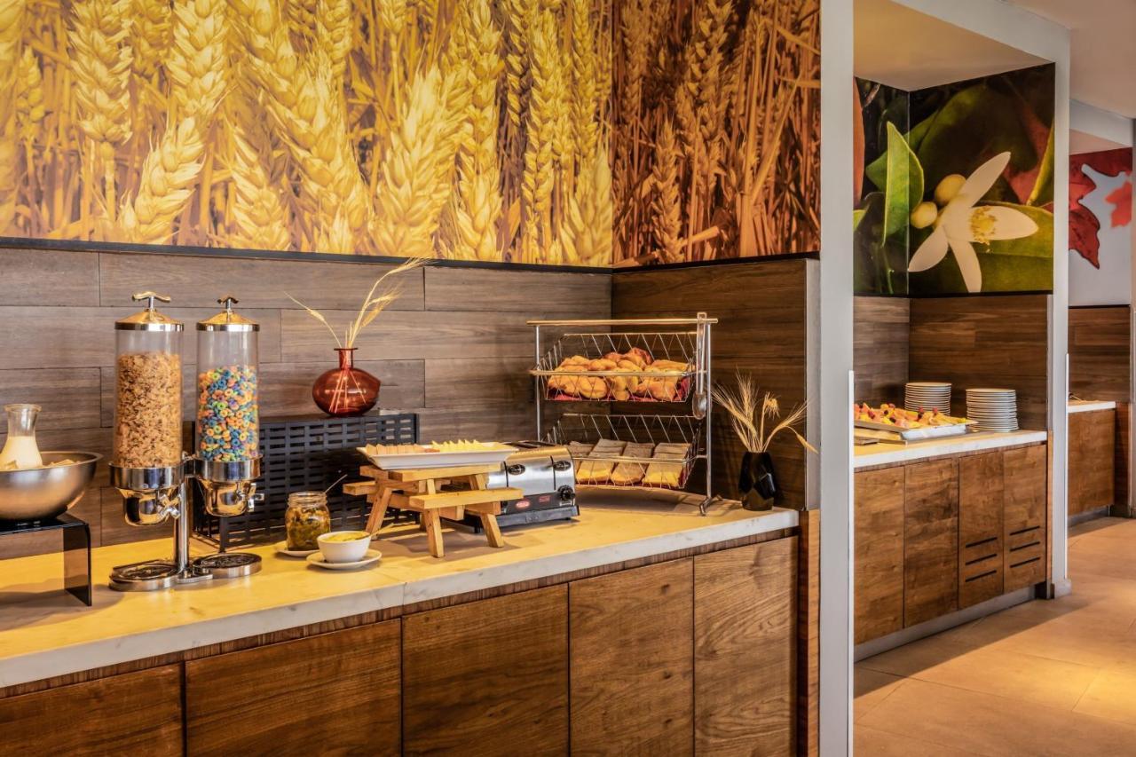 Fairfield Inn & Suites By Marriott Mexico City Vallejo 3* Mexico City